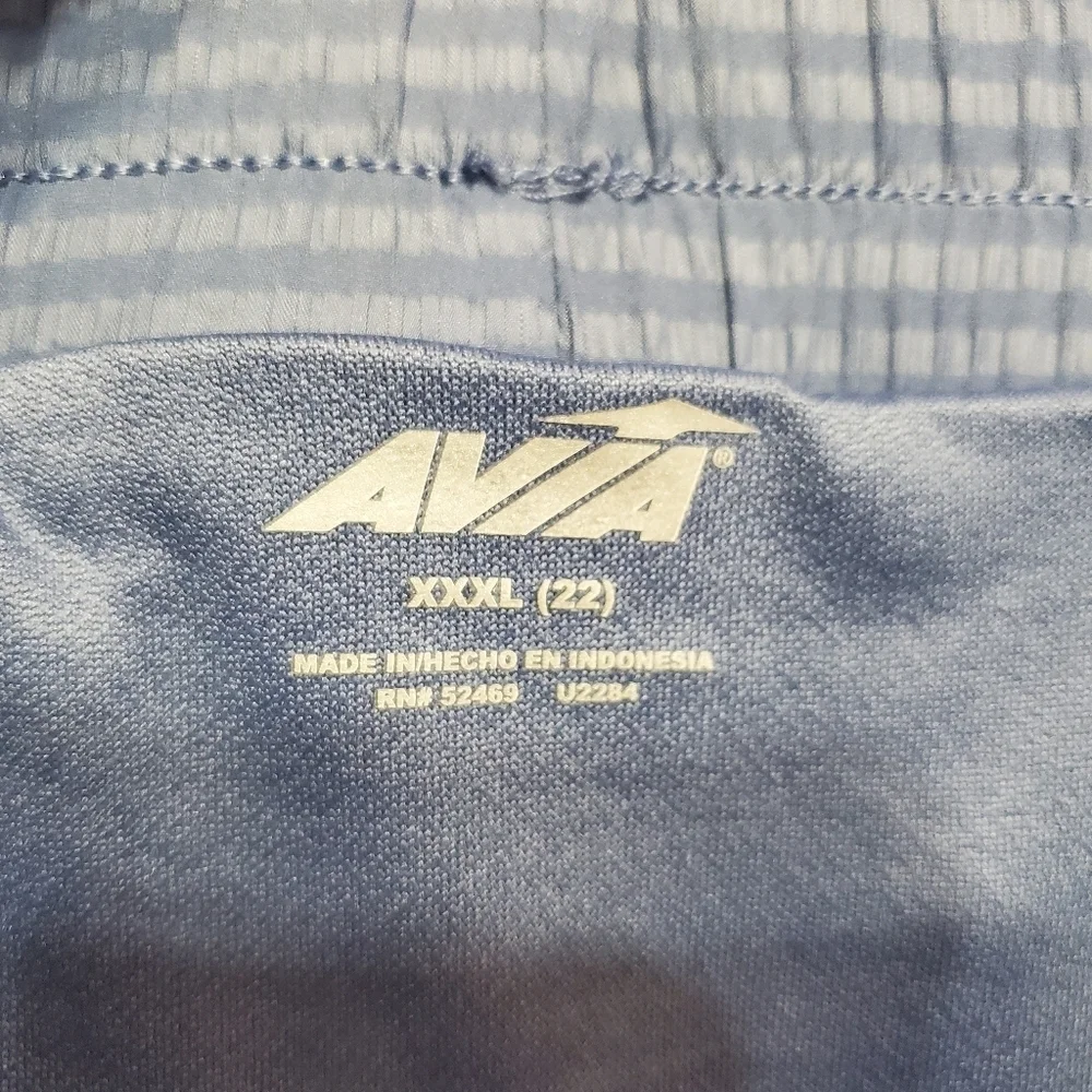 NWT Avia Women's Hybrid Seersucker Athletic Shorts XXXL 22 - Picture 3 of 11